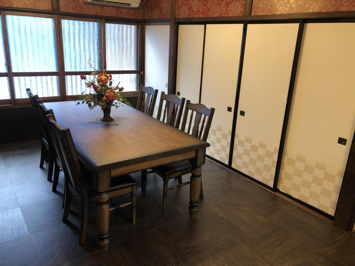 Taisho Aburaya Villa Takajama Kültér fotó