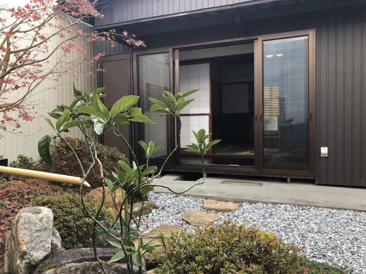 Taisho Aburaya Villa Takajama Kültér fotó