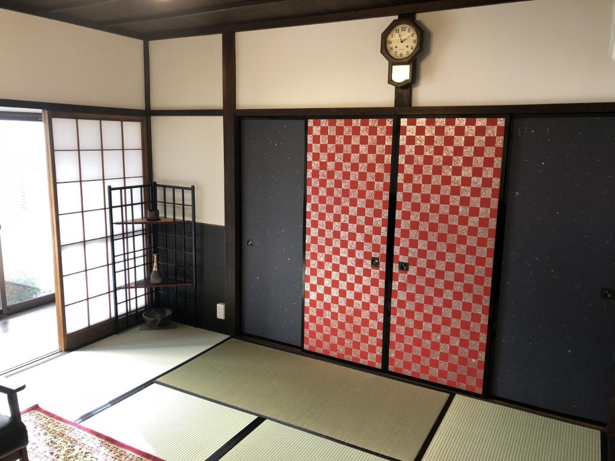 Taisho Aburaya Villa Takajama Kültér fotó